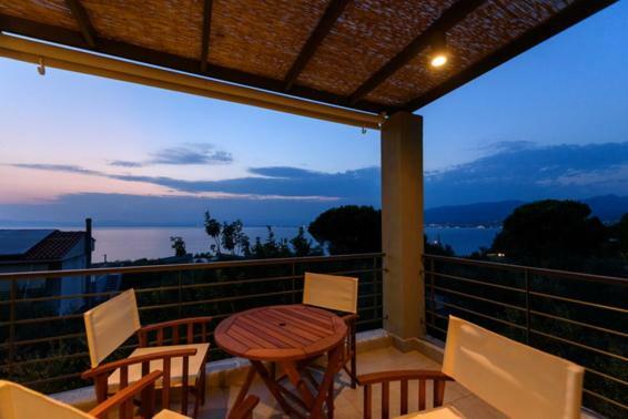 Thelgi Kalamata Exterior foto